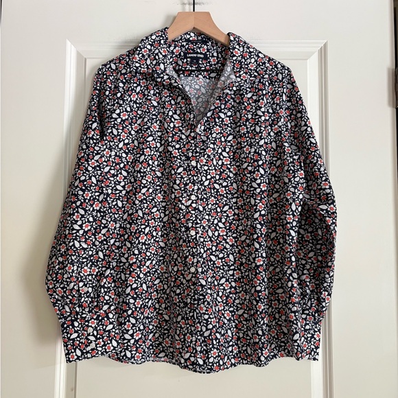 Lands End Women’s Floral Button Down - Picture 1 of 5